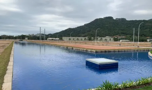 Lote/Terreno à venda, 150m² no Beira Rio, Biguaçu