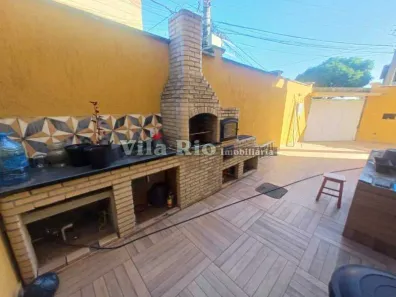 Casa com 3 Quartos à venda, 171m² no Irajá, Rio de Janeiro