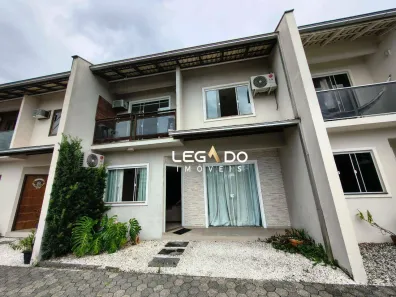 Casa de Condomínio com 3 Quartos à venda, 91m² no Costa e Silva, Joinville