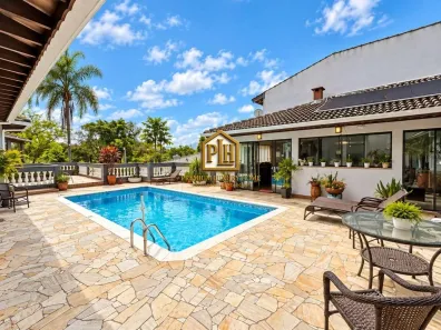 Casa com 5 Quartos à venda, 500m² no Jardim Estância Brasil, Atibaia