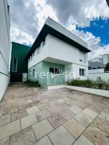 Sobrado com 3 Quartos à venda, 143m² no De Zorzi, Caxias do Sul