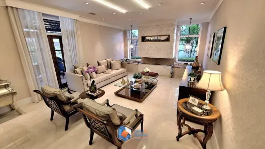 Casa com 3 Quartos à venda, 442m² no Jardim Leonor, São Paulo