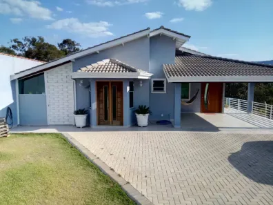Casa com 3 Quartos à venda, 200m² no Centro, Bom Jesus dos Perdões