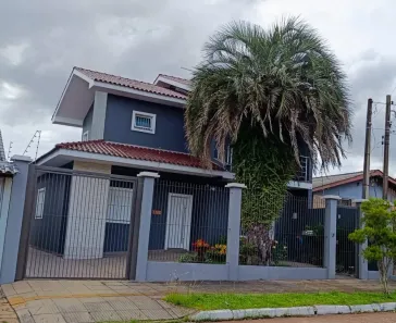 Sobrado com 5 Quartos à venda, 233m² no Estância Velha, Canoas
