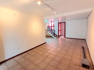 Sala Comercial para alugar, 240m² no Cidade Baixa, Porto Alegre