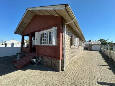 Casa com 5 Quartos à venda, 156m² no CIDREIRA, Cidreira