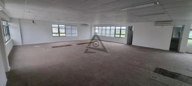 Sala Comercial para alugar, 340m² no Vila Brandina, Campinas