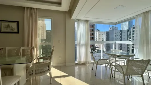 Apartamento com 3 Quartos à venda, 157m² no Meia Praia, Itapema