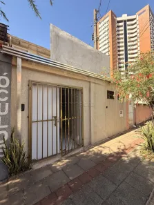 Casa com 3 Quartos para alugar, 225m² no Centro, São José do Rio Preto