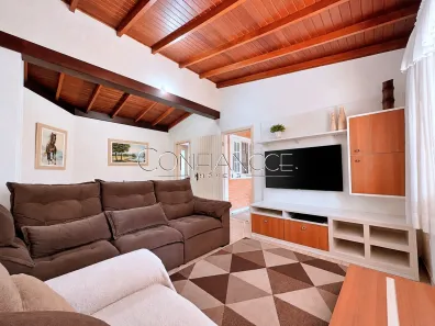 Casa com 3 Quartos à venda, 150m² no Pilarzinho, Curitiba