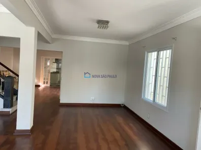 Sobrado com 3 Quartos à venda, 250m² no Aclimação, São Paulo