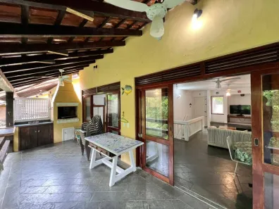 Casa de Condomínio com 4 Quartos à venda, 160m² no Guaecá, São Sebastião