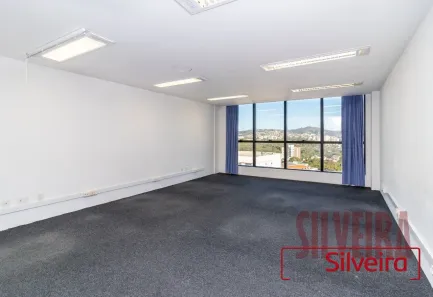Sala Comercial para alugar, 200m² no Petrópolis, Porto Alegre