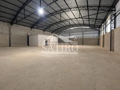 Galpão/Depósito/Armazém para alugar, 1300m² no Francisca Augusta Rios, Pouso Alegre