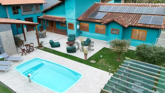 Casa de Condomínio com 4 Quartos à venda, 215m² no Granja Caiapiá, Cotia