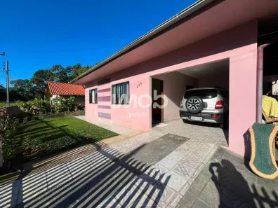 Casa com 3 Quartos à venda, 129m² no Ilha da Figueira, Jaraguá do Sul