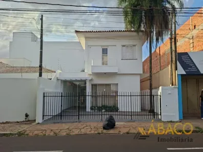 Sobrado com 3 Quartos para alugar, 200m² no Centro, São Carlos