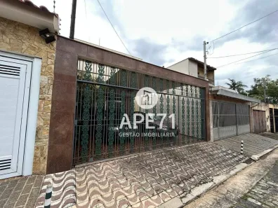 Casa com 3 Quartos à venda, 218m² no Bosque da Saúde, São Paulo