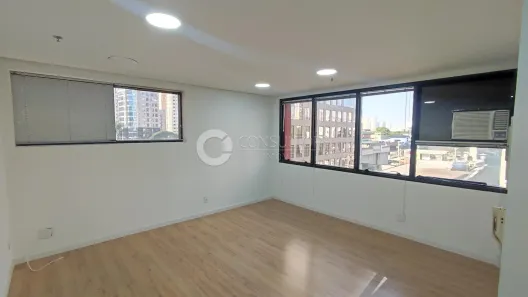 Sala Comercial à venda, 30m² no Vila Olímpia, São Paulo