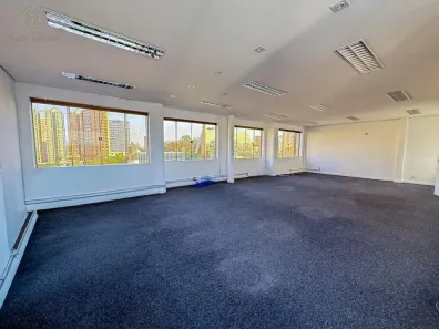 Sala Comercial para alugar, 200m² no Centro, Londrina