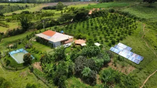 Fazenda/Sítio com 5 Quartos à venda, 100000m² no , Desterro de Entre Rios