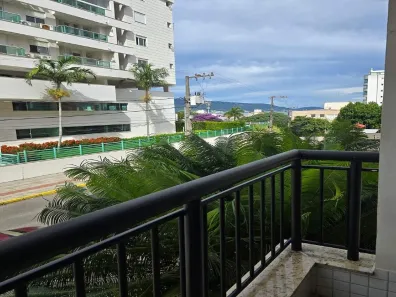 Apartamento com 2 Quartos à venda, 68m² no Coqueiros, Florianópolis