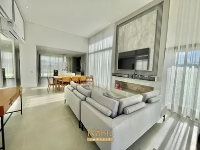 Apartamento com 3 Quartos à venda, 215m² no Torres, Torres