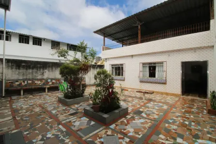 Casa com 4 Quartos à venda, 132m² no São Pedro, Juiz de Fora