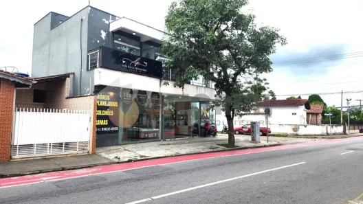 Sala Comercial para alugar, 30m² no Centro, Caraguatatuba