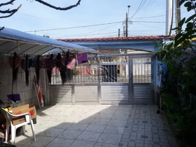 Casa com 2 Quartos à venda, 62m² no Balneário Itaóca, Mongaguá
