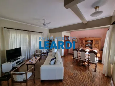 Casa com 5 Quartos à venda, 227m² no Santa Cecília, São Paulo