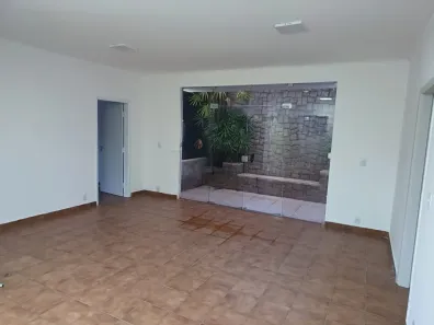 Imóvel Comercial com 2 Quartos à venda, 280m² no Jardim América, Bauru