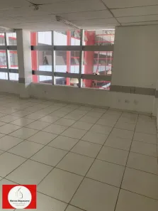 Sala Comercial à venda, 23m² no Recreio Ipitanga, Lauro de Freitas