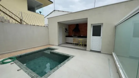 Sobrado com 3 Quartos para alugar, 150m² no Sertão do Juquehy, São Sebastião