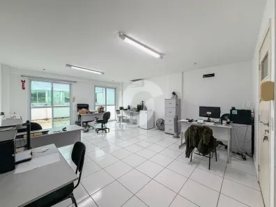 Sala Comercial à venda, 46m² no Centro, Niterói