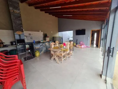 Casa com 2 Quartos à venda, 250m² no São José, Uberaba