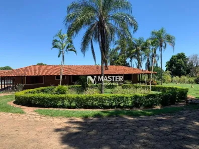 Fazenda/Sítio com 4 Quartos à venda, 980m² no Parque das Indústrias, Marília