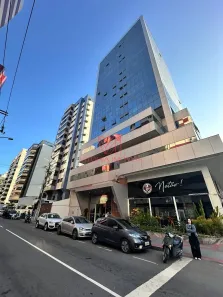 Sala Comercial para alugar, 65m² no Praia da Costa, Vila Velha