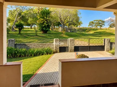 Fazenda/Sítio com 4 Quartos à venda, 822800m² no Centro, Araxá