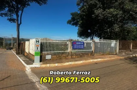 Casa de Condomínio com 3 Quartos à venda, 1000m² no Centro, Alexânia