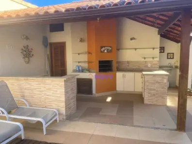 Casa com 4 Quartos à venda, 232m² no Itaipu, Niterói