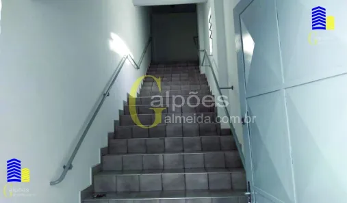 Galpão/Depósito/Armazém para alugar, 205m² no Vila Endres, Guarulhos