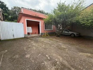 Casa com 4 Quartos à venda, 660m² no São Lucas, Volta Redonda
