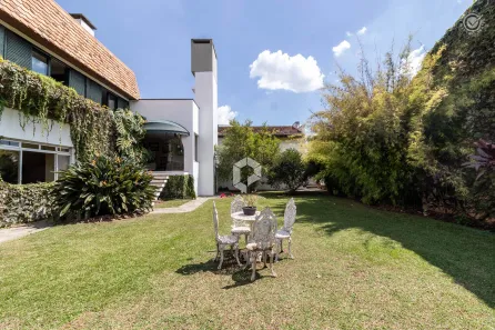 Casa com 4 Quartos à venda, 428m² no Seminário, Curitiba