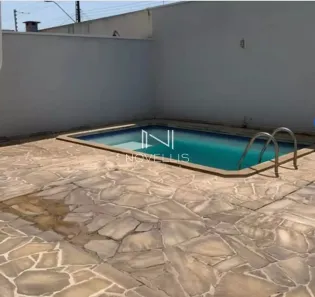 Casa de Condomínio com 3 Quartos para alugar, 250m² no Jardim Santa Maria, Jacareí