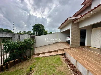 Sobrado com 3 Quartos à venda, 300m² no Coroados, Londrina