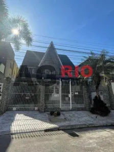 Casa de Condomínio com 4 Quartos à venda, 500m² no Vila Valqueire, Rio de Janeiro