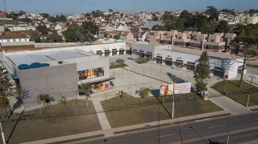 Ponto Comercial para alugar, 68m² no Uberaba, Curitiba