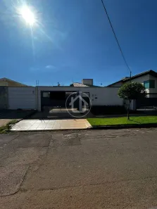 Casa com 3 Quartos à venda, 165m² no Vila Carlota, Campo Grande