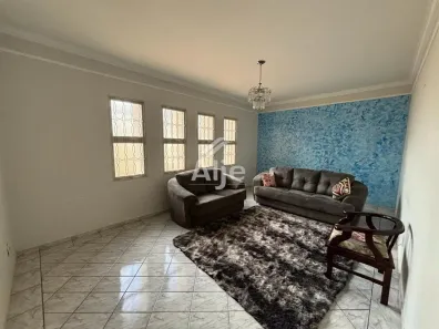Casa com 3 Quartos à venda, 204m² no Jardim Parati, Marília